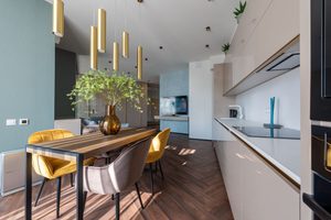 De keuken als hart van het huis: welke indeling past bij modern wonen?